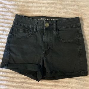 AEO Denim Shorts Super Super Stretch High Rise Shortie Size 2 in Black Wash